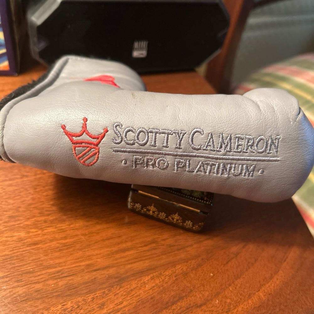 Scotty Cameron Gray Putter Cover with Red and Blue Embroidery